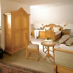Lamm Hotel 3*
